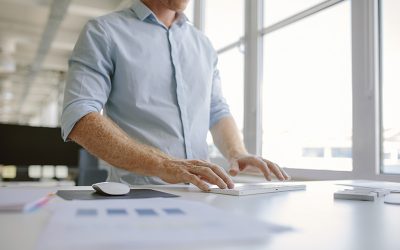 Bienestar en la oficina: Teclear muy fuerte